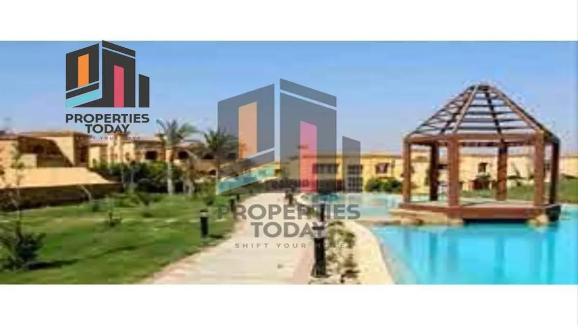 Semi-finished villa420m for sale in Royal Meadows
