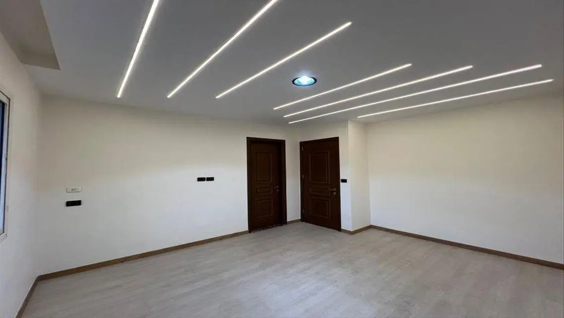 للبيع شقه لقطه ممتاز جدا فى مدينتى B6