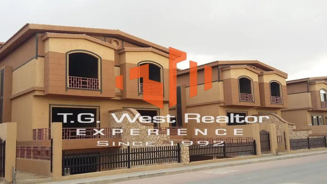 Villa for sale at pyramids walk october