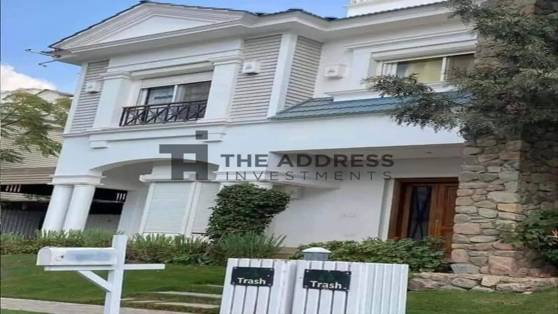 تاون هاوس مودرن اربع غرف 10% تسهيلات تصل سبع سنين
