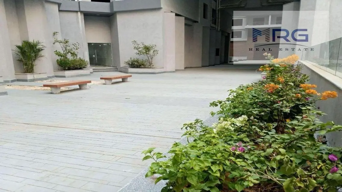 Resale apartment for sale in Degla Towers Compound