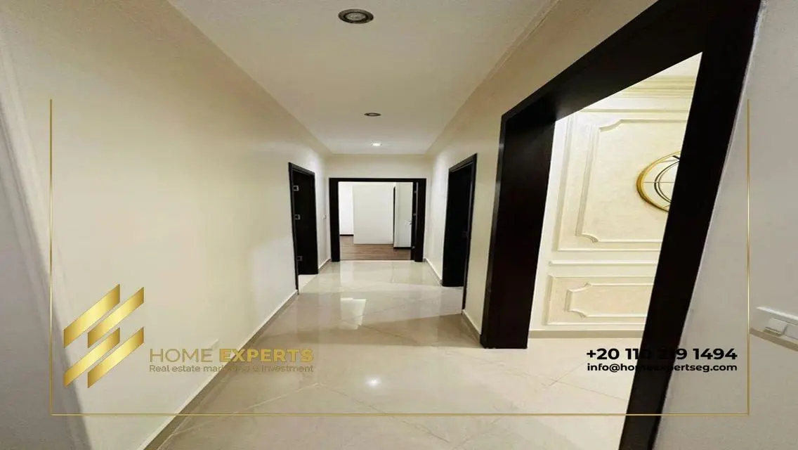 First use apartment-Furnished-Rent-Eastown