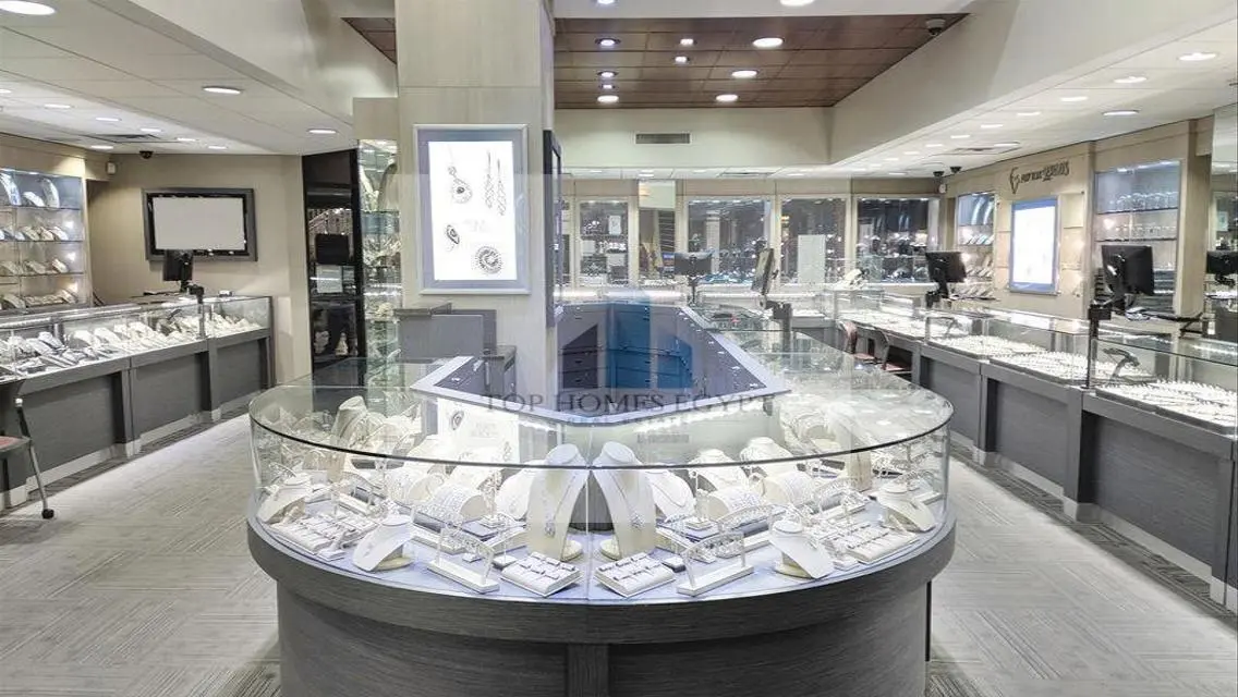 Shop for rent 106m on the facade in Al Narges