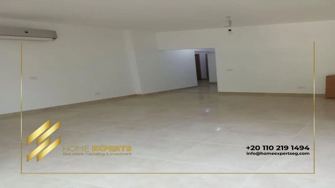 Apartment with garden 100sqm for rent at AlMarasem