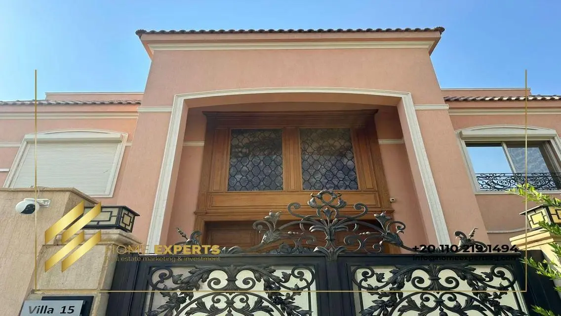 Villa with pool for sale at Amorald park compound