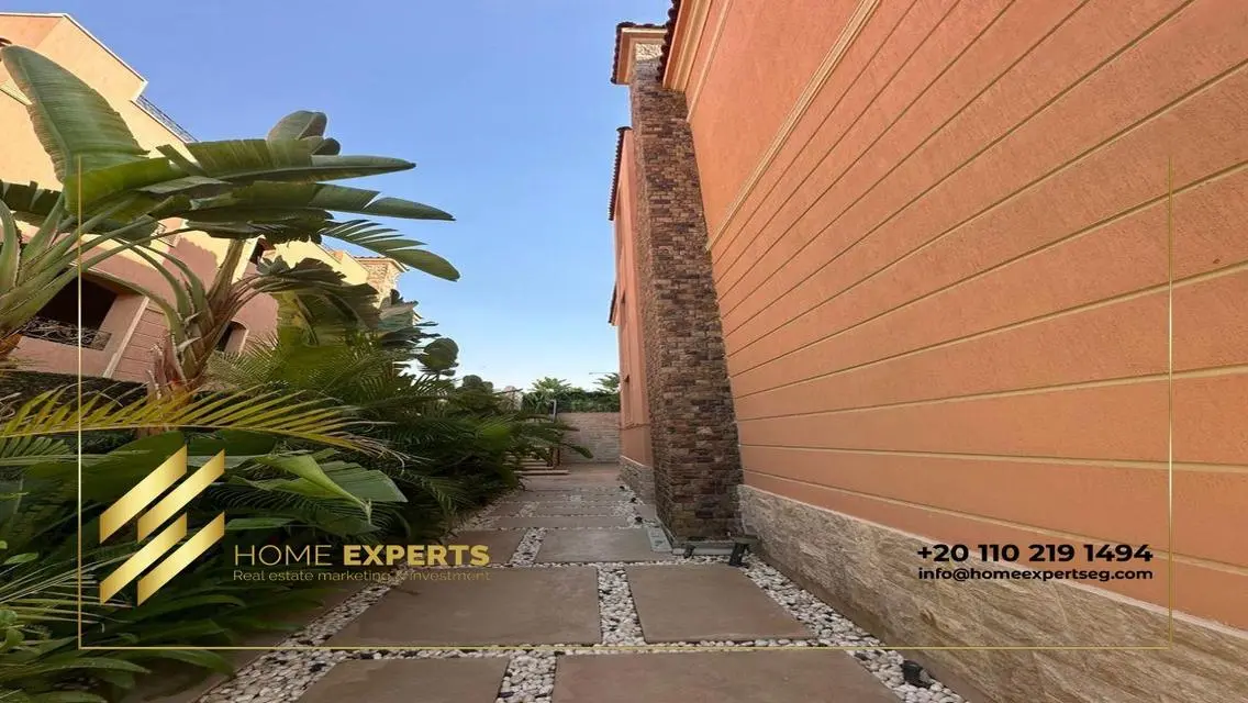 Villa with pool for sale at Amorald park compound
