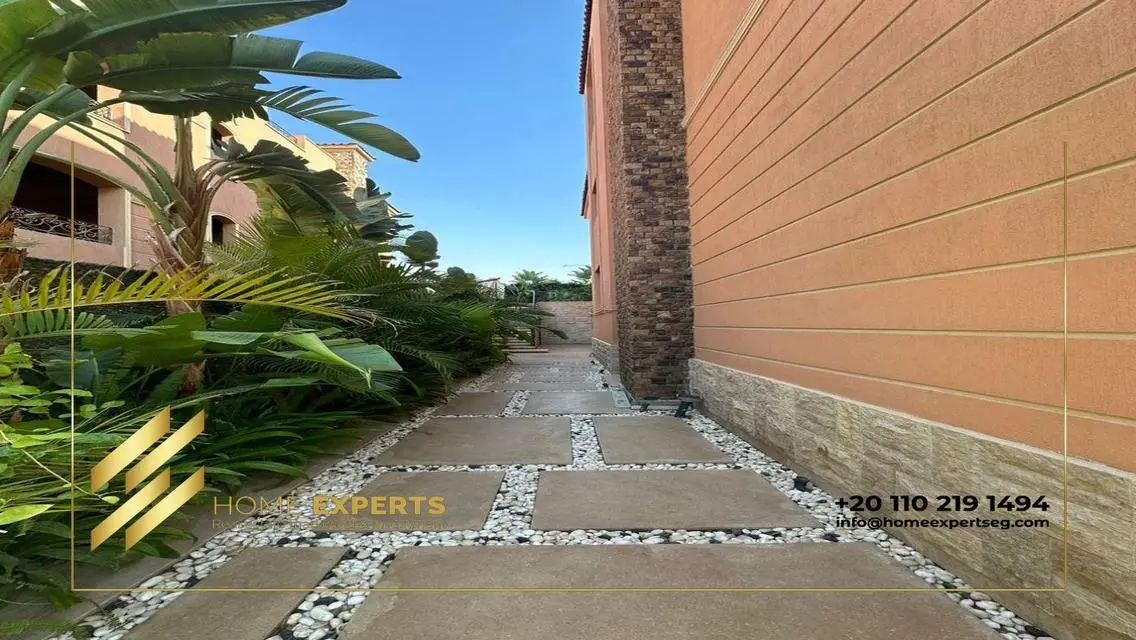 Villa with pool for sale at Amorald park compound