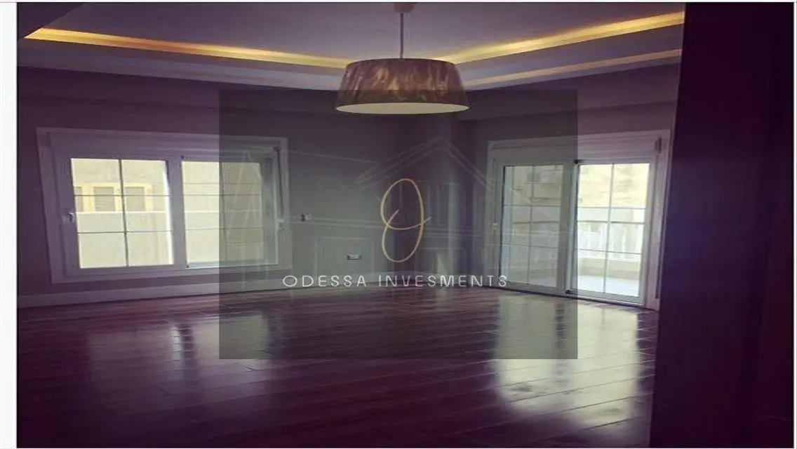 Duplex Garden for rent in West Golf Compound
