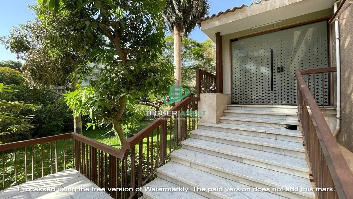Luxury Ground Office|300Sqm With Garden|P Entrance