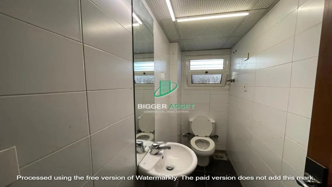 Luxury Ground Office|300Sqm With Garden|P Entrance