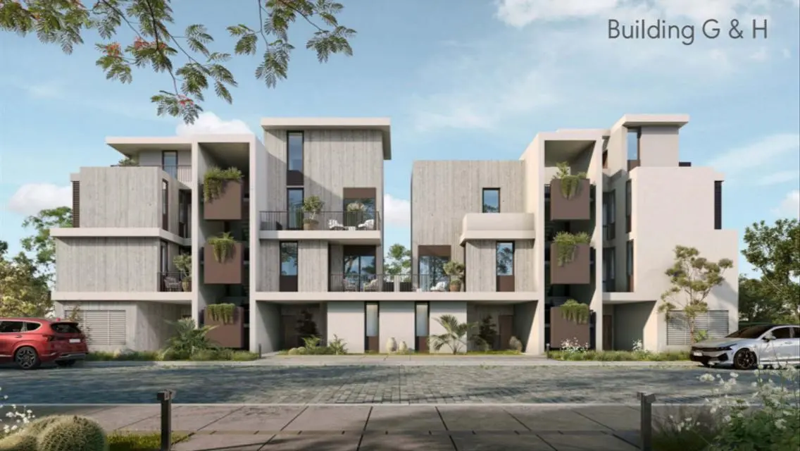 Modern Middle Townhouse – Ultra Flex Payment Plan!