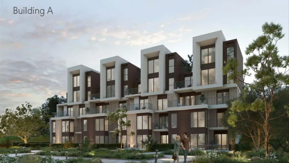 Modern Middle Townhouse – Ultra Flex Payment Plan!