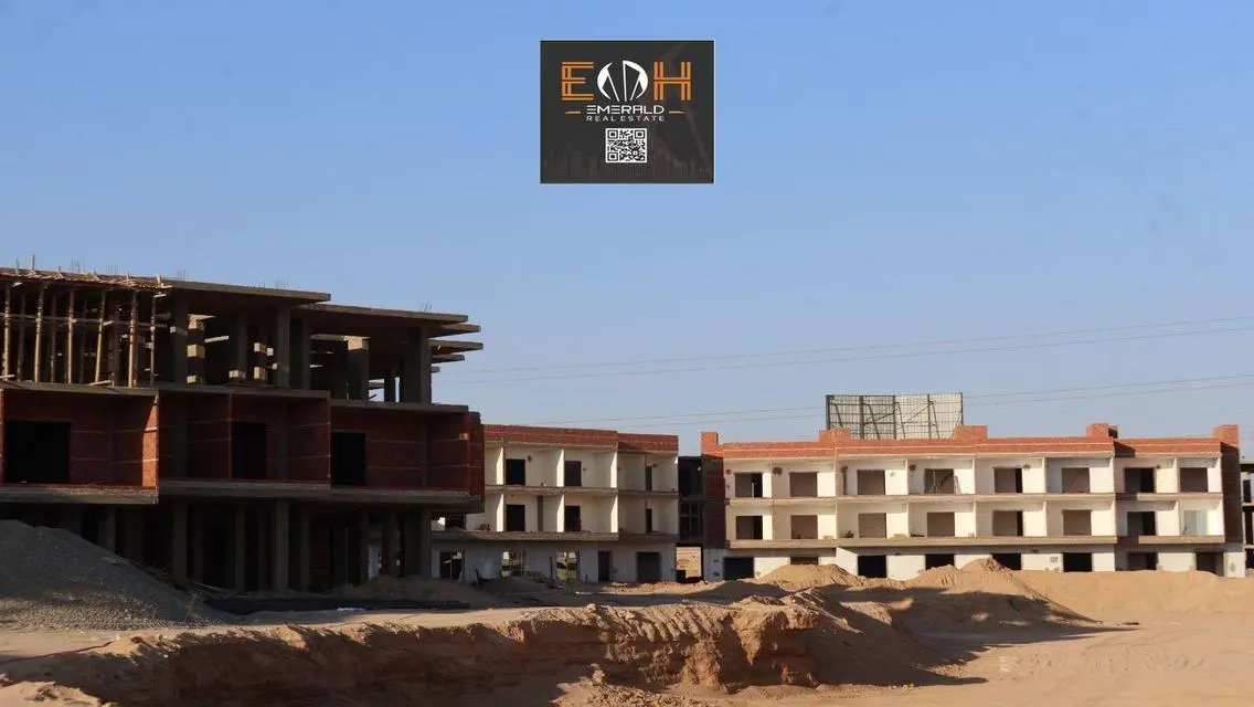 Luxury Apartment for Sale - 10 Meter Space with Extensive Amenities