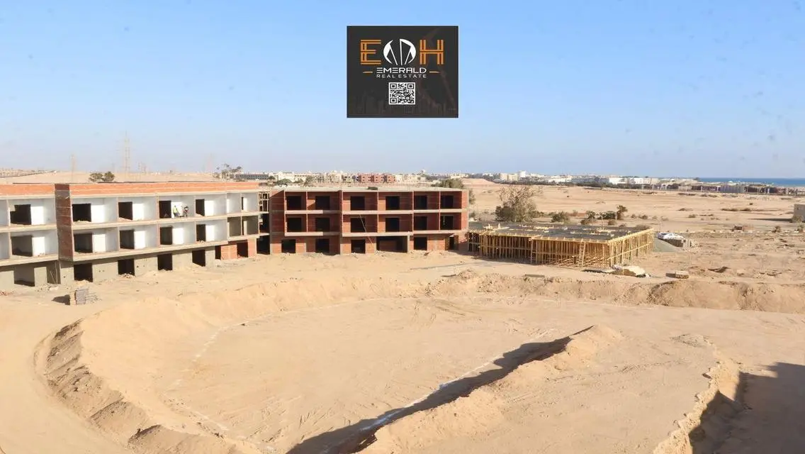 Luxury Apartment for Sale - 10 Meter Space with Extensive Amenities