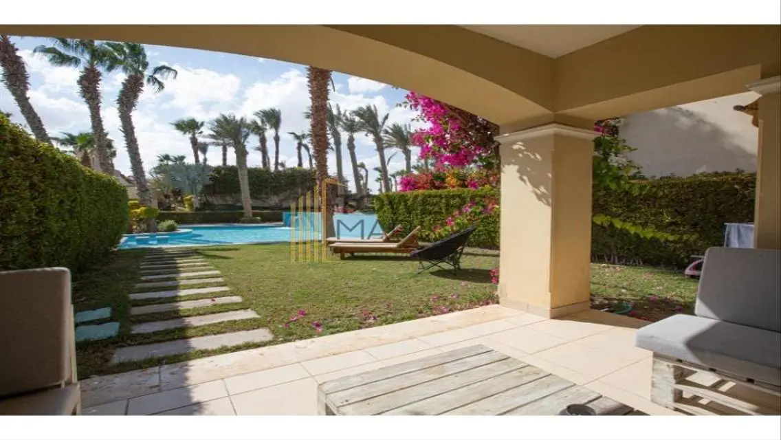 امتلك شاليه 2 نوم/ تشطيب كامل / pool view