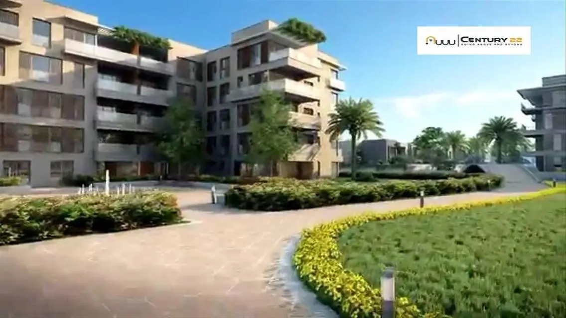 كواترو للبيع بسعر و بموقع مميز فى كمبوند تاج سيتى.