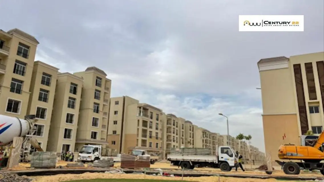 كواترو للبيع بسعر و بموقع مميز فى كمبوند تاج سيتى.