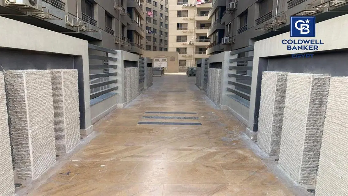 Apartment for Sale in Ashgar Darna, Zahraa Maadi