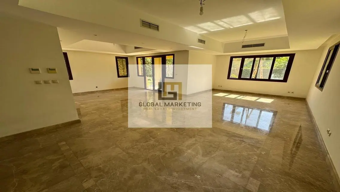 Luxury Residence in a Quiet Area with Private Garden