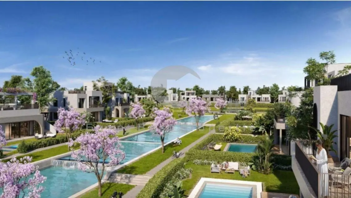 Best price for villa with panoramic view hyde park