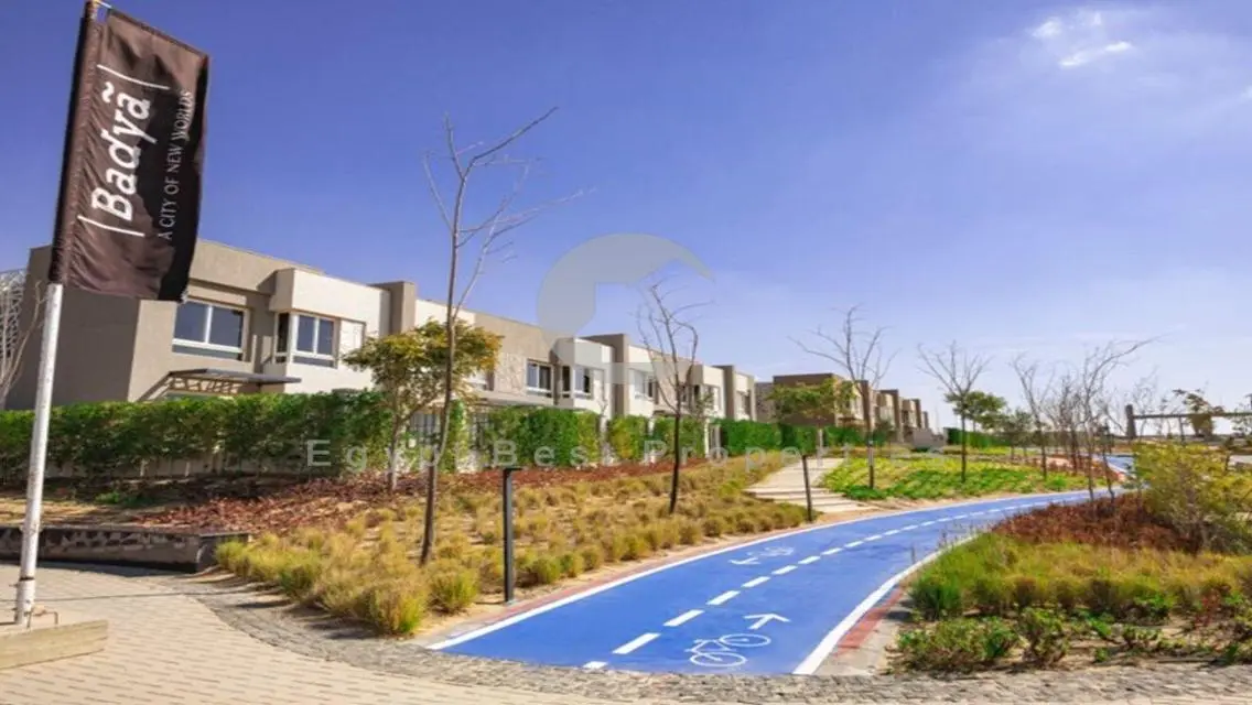 For Sale Townhouse Wide View Over 12 Y Best Price