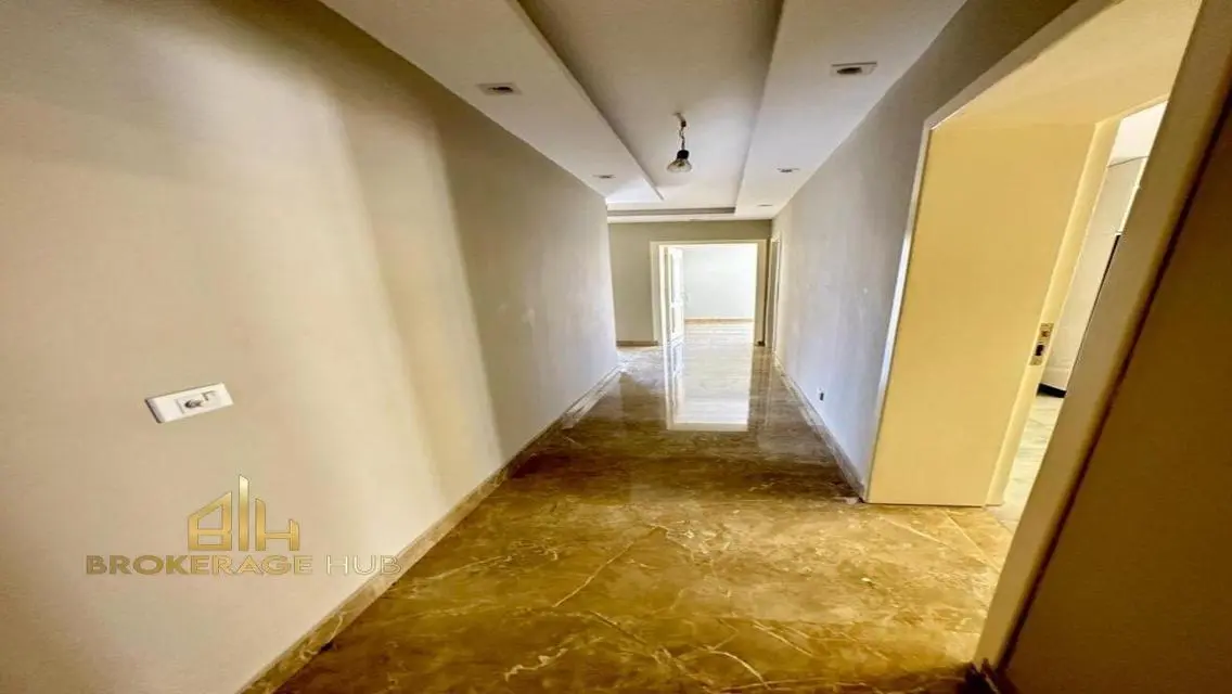 شقة بالمطبخ وتكييفات للايجار ماونتن فيو هايد بارك