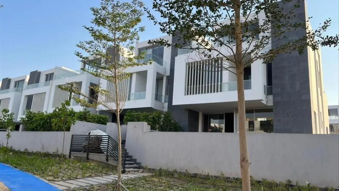 For sale apartment 224m Joulz Compound delivery  .