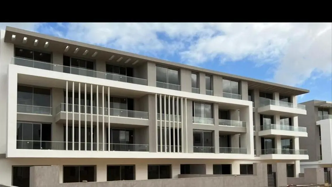 For sale apartment 224m Joulz Compound delivery  .
