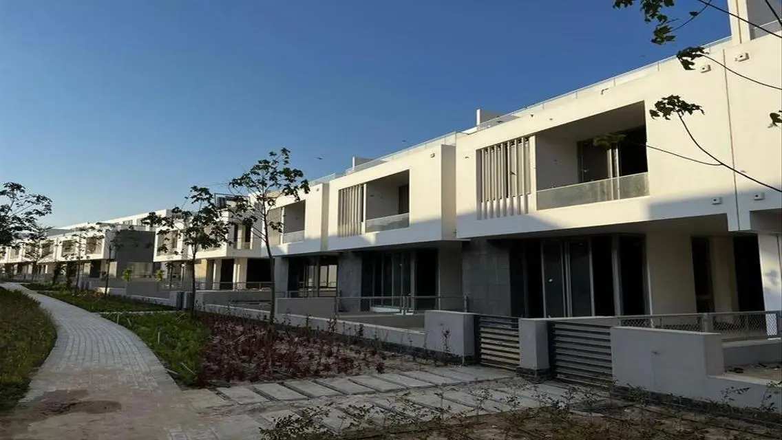 For sale apartment 224m Joulz Compound delivery  .