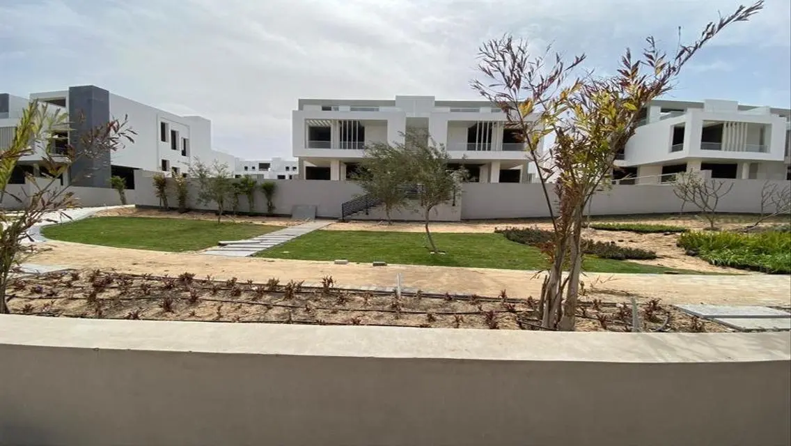 For sale apartment 224m Joulz Compound delivery  .