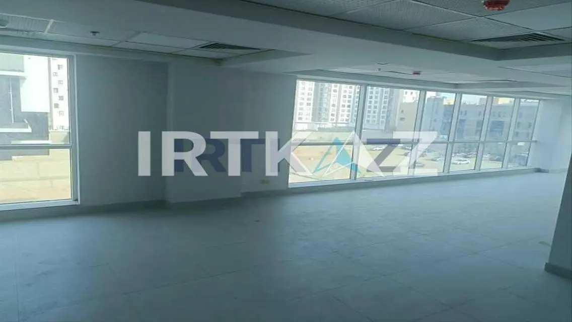 A PRIME LOCATION Office FINISHED in Business Plus