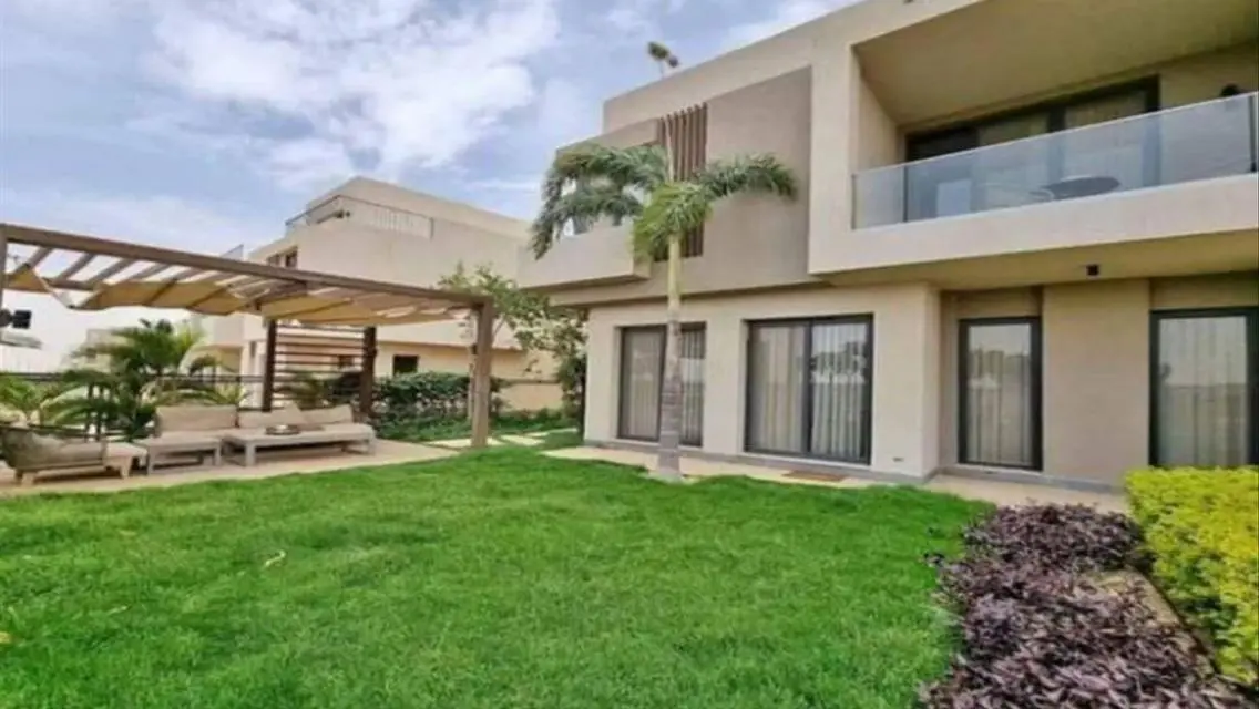 For Sale Villa ready to move in Sodic West