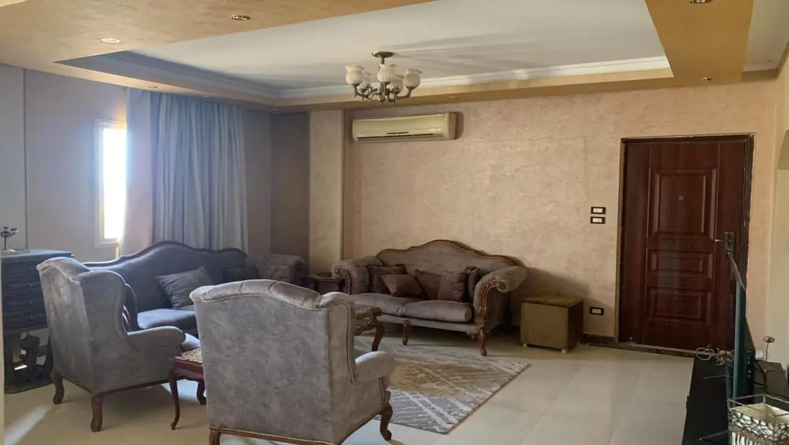 الشيخ_زايد_الحي_العاشر مجاورة اولي شقة للبيع 