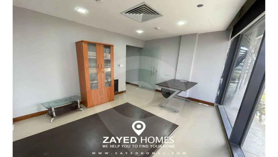 Finished office for rent in Polygon Sodic West