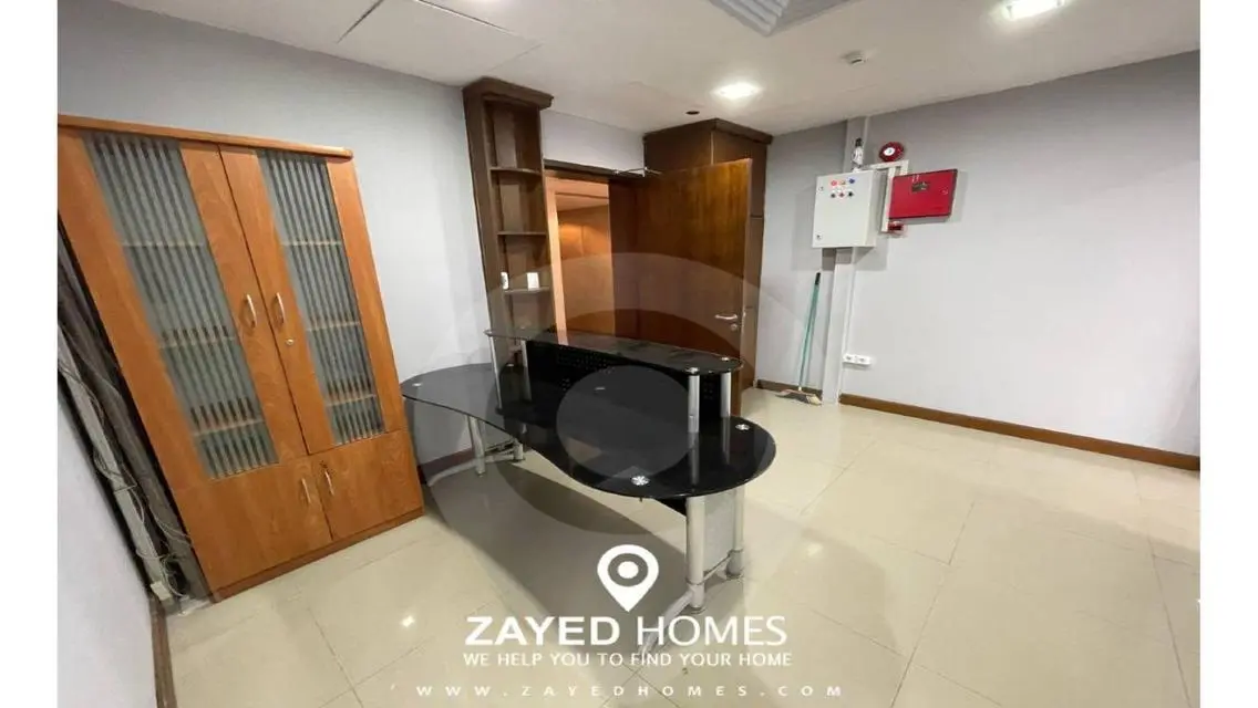 Finished office for rent in Polygon Sodic West