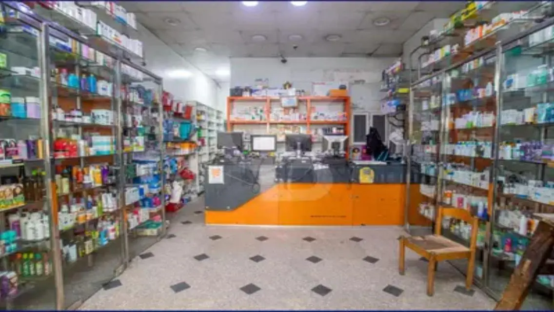 شقة فاخرة بمساحة واسعة للبيع