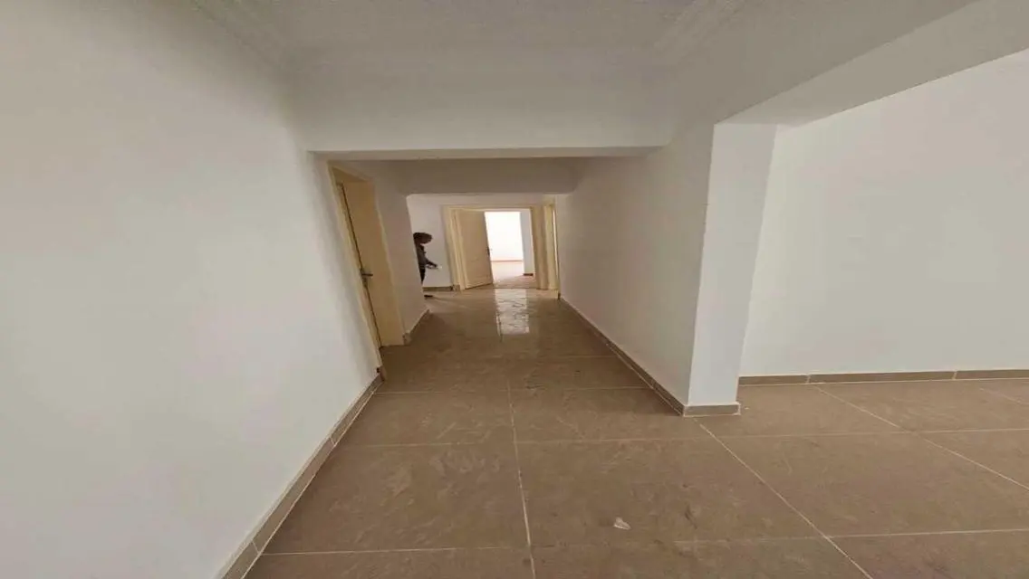 للايجار الاول سكن في السابعة الجديدة مساحة 300م