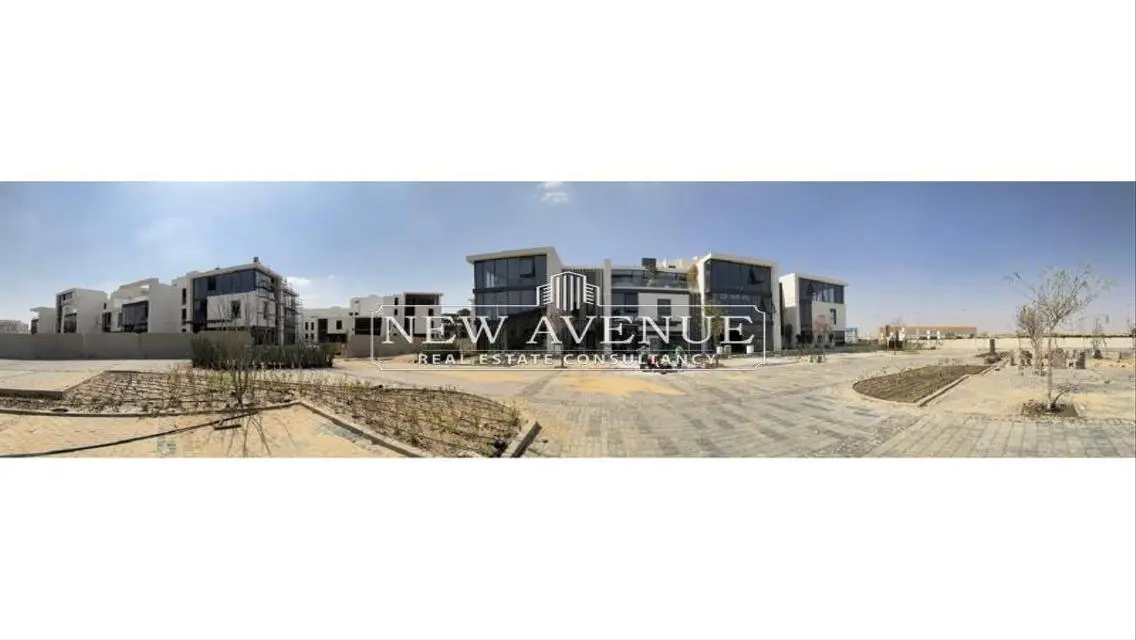 فرصة استثمارية مميزة في عقار فاخر