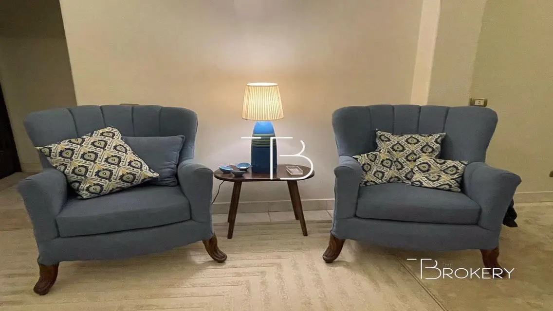 2 bedrooms hotel apartment in Dokki available ren