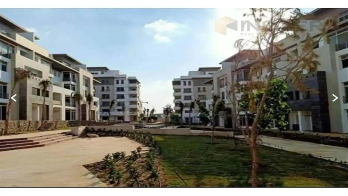 Luxury Apartment Overlooking Lakes for Sale