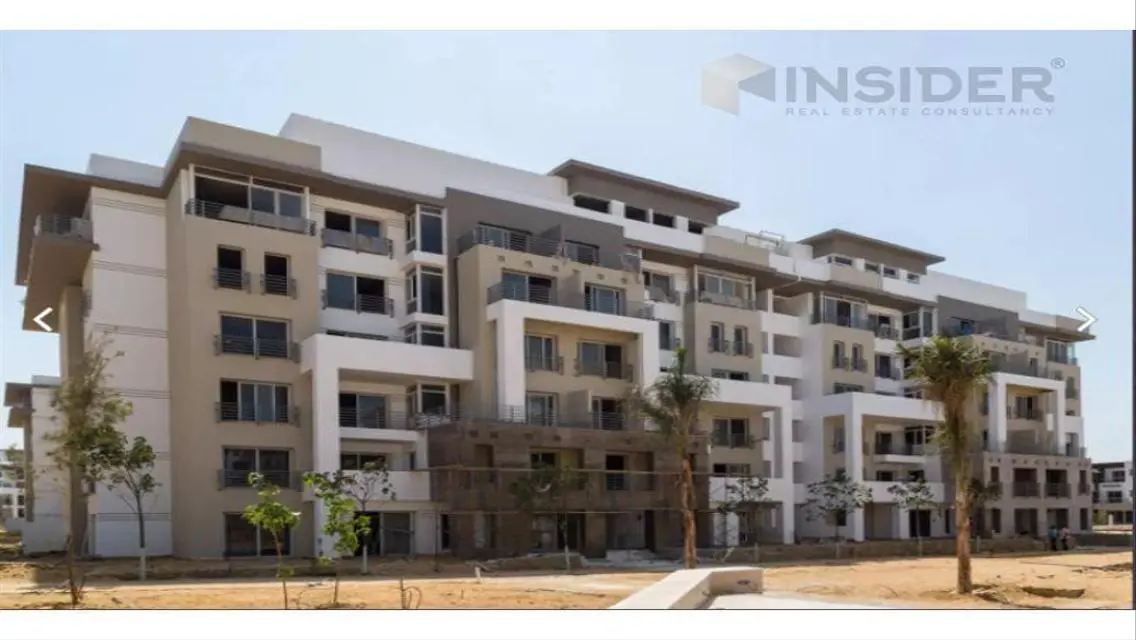 Luxury Apartment Overlooking Lakes for Sale
