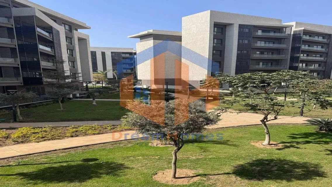 146متر للبيع بمدينتي PRIVADO فيو البحيرات مباشرة