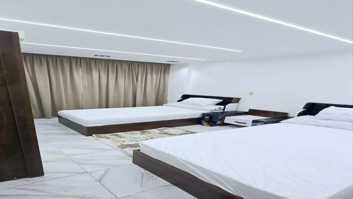 شقه مميزه للبيع في مدينتي بالفرش والاجهزه في B6