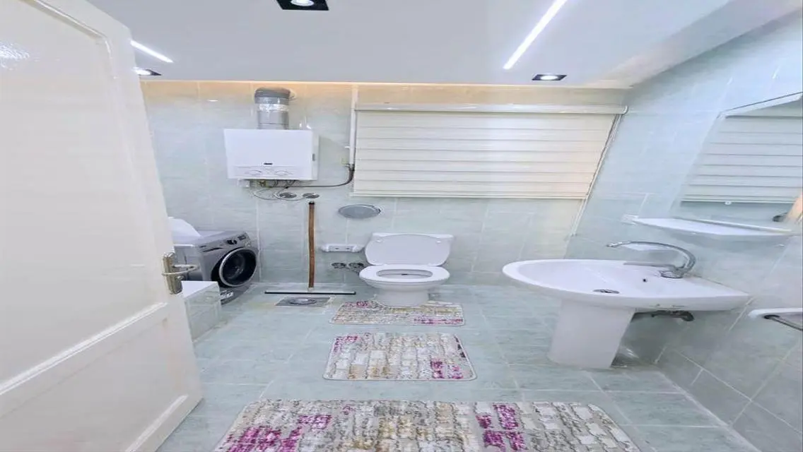 شقه مميزه للبيع في مدينتي بالفرش والاجهزه في B6