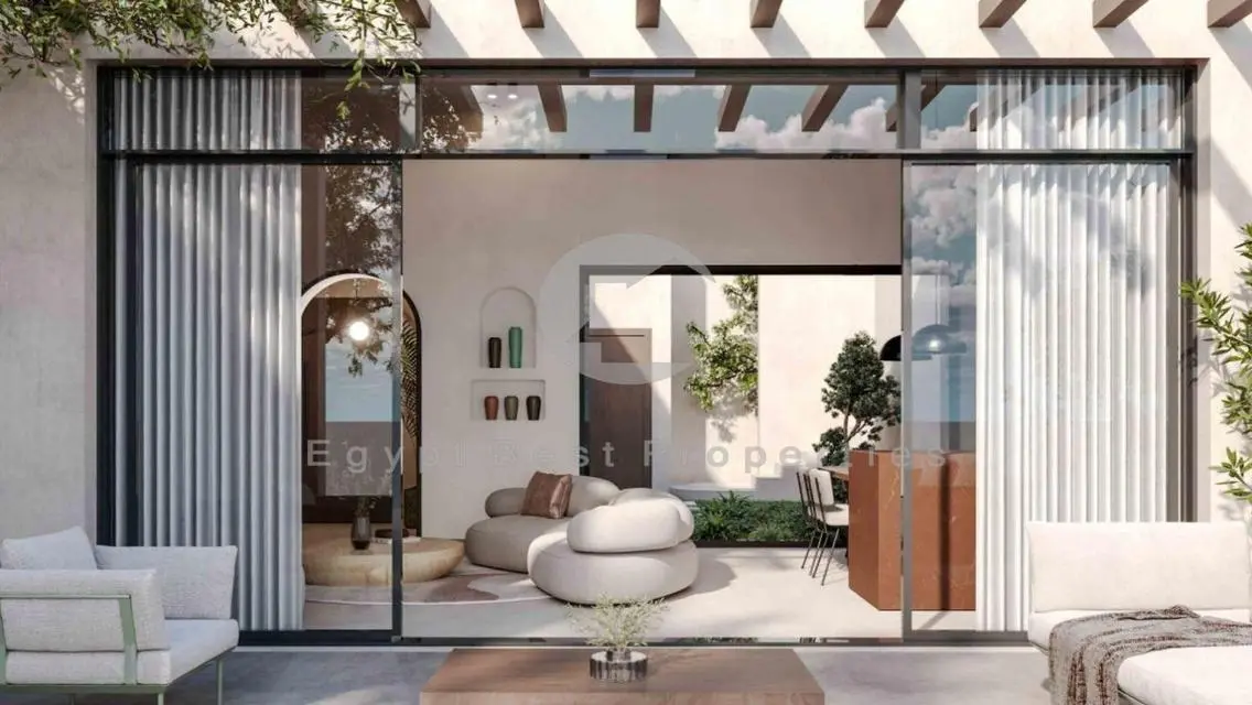 Luxury with Stunning open and Sea Views 0% DP
