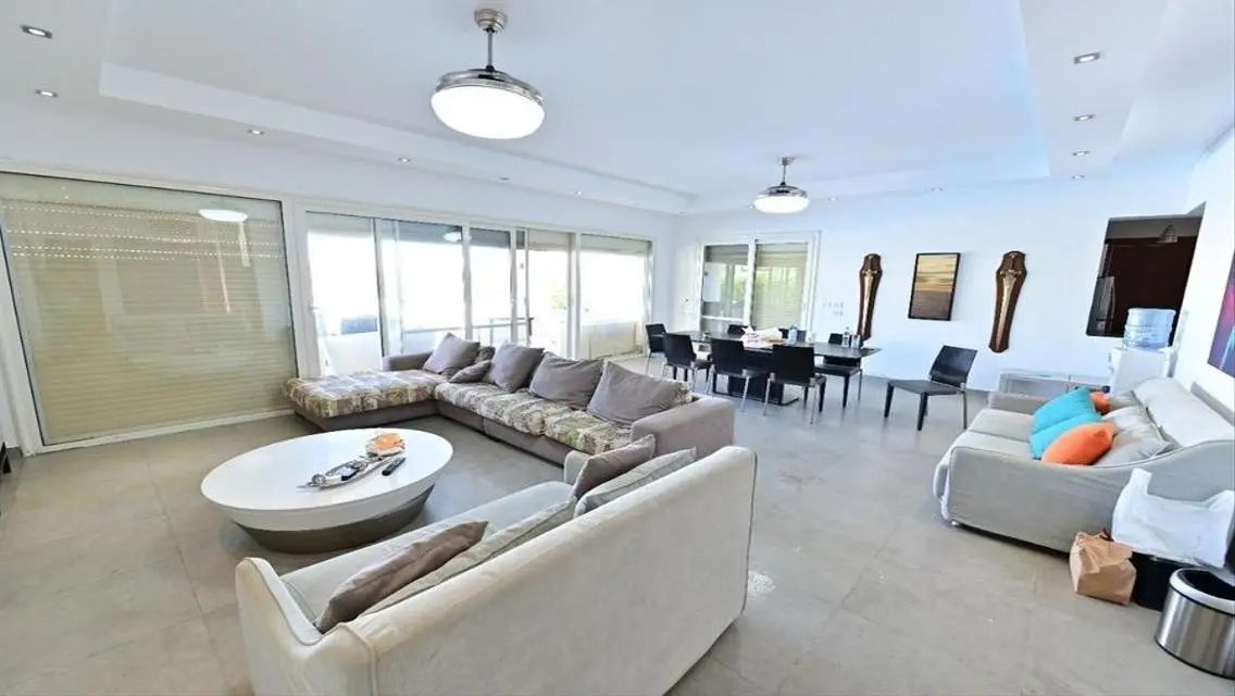 lagon villa with cabana with attractive price -