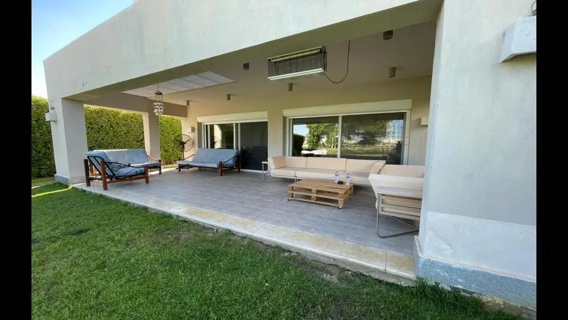 lagon villa with cabana with attractive price -