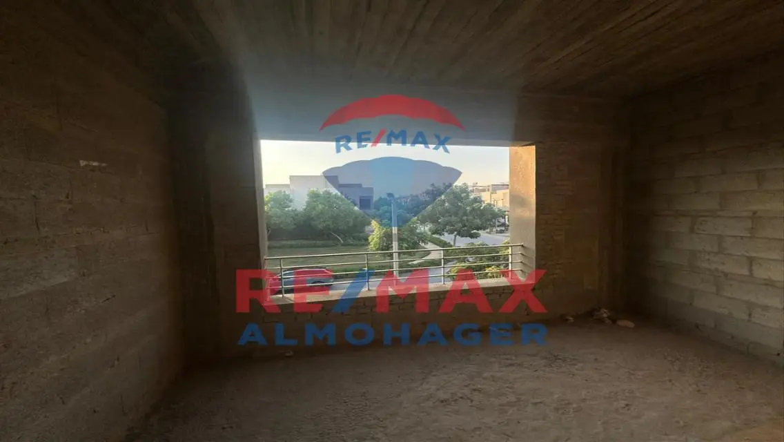 Luxury Apartment for Sale in Prime Location