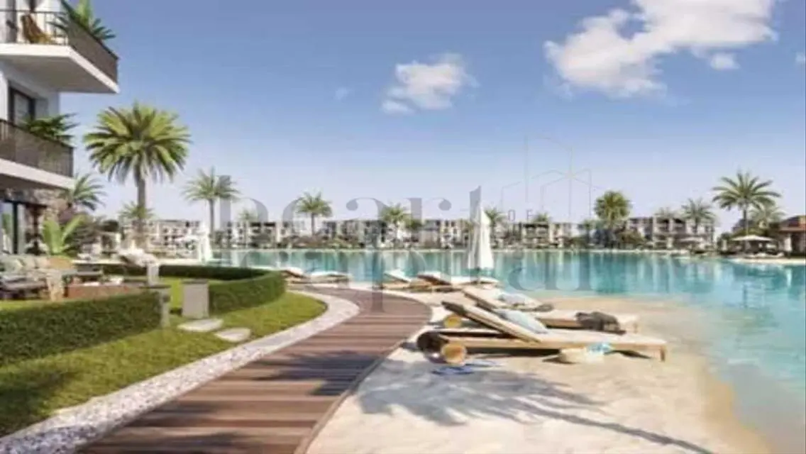 Townhouse for Sale in Silver Sands