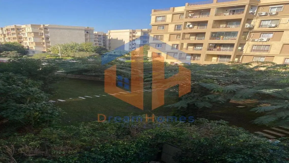 ارضي بجاردن تشطيبات خاصة للبيع بمدينتي B6